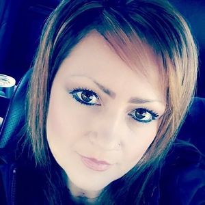 Meet your Posher, Renee